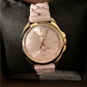 Rose gold pink coach watch (rubber)